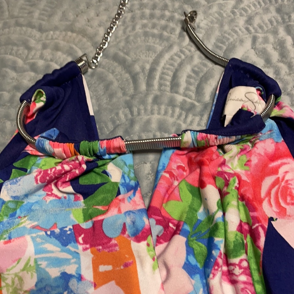 Dress - Picture 2 of 7